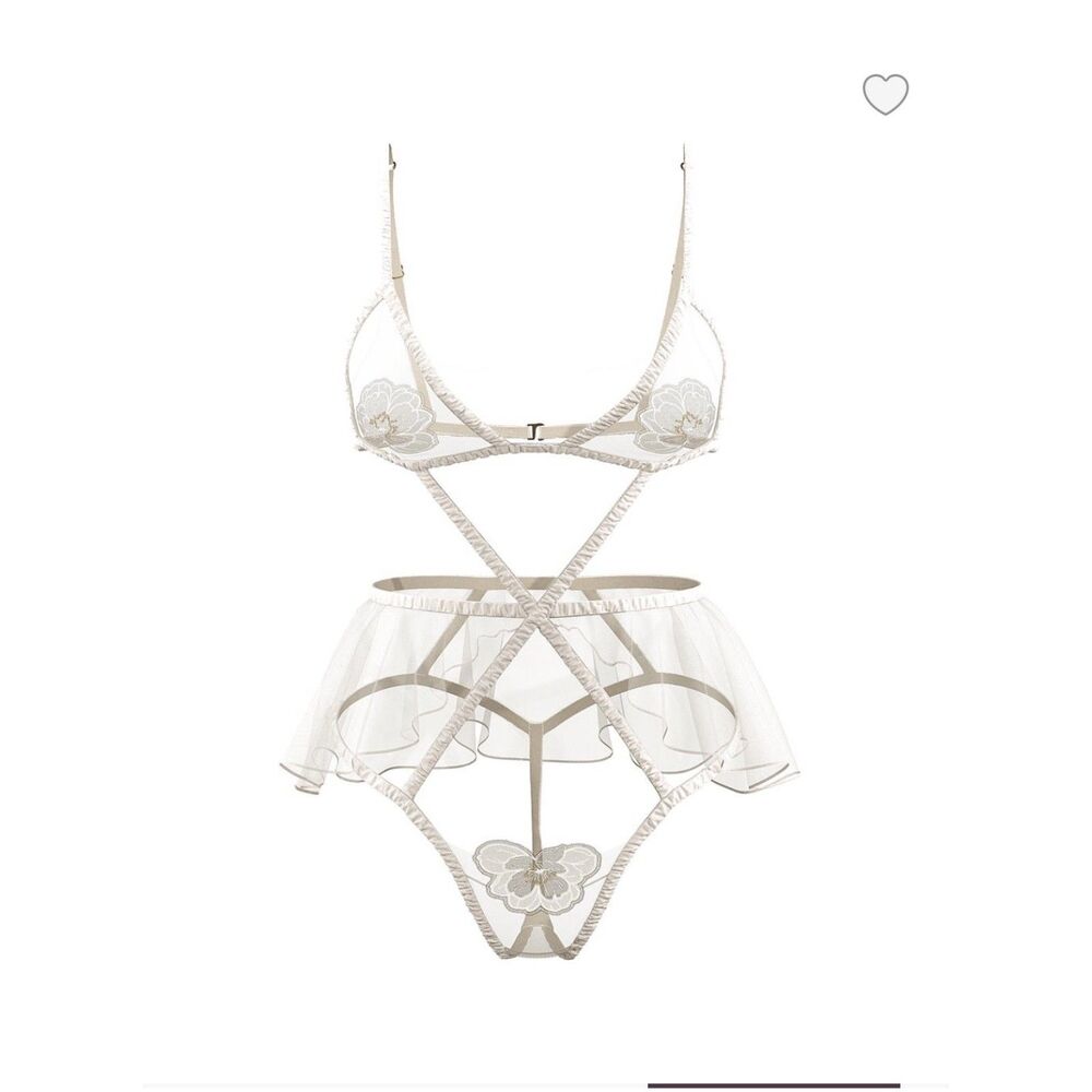 NWT Victoria's Secret Lingerie Sexy Set Size S White Bridal Floral Retails $90